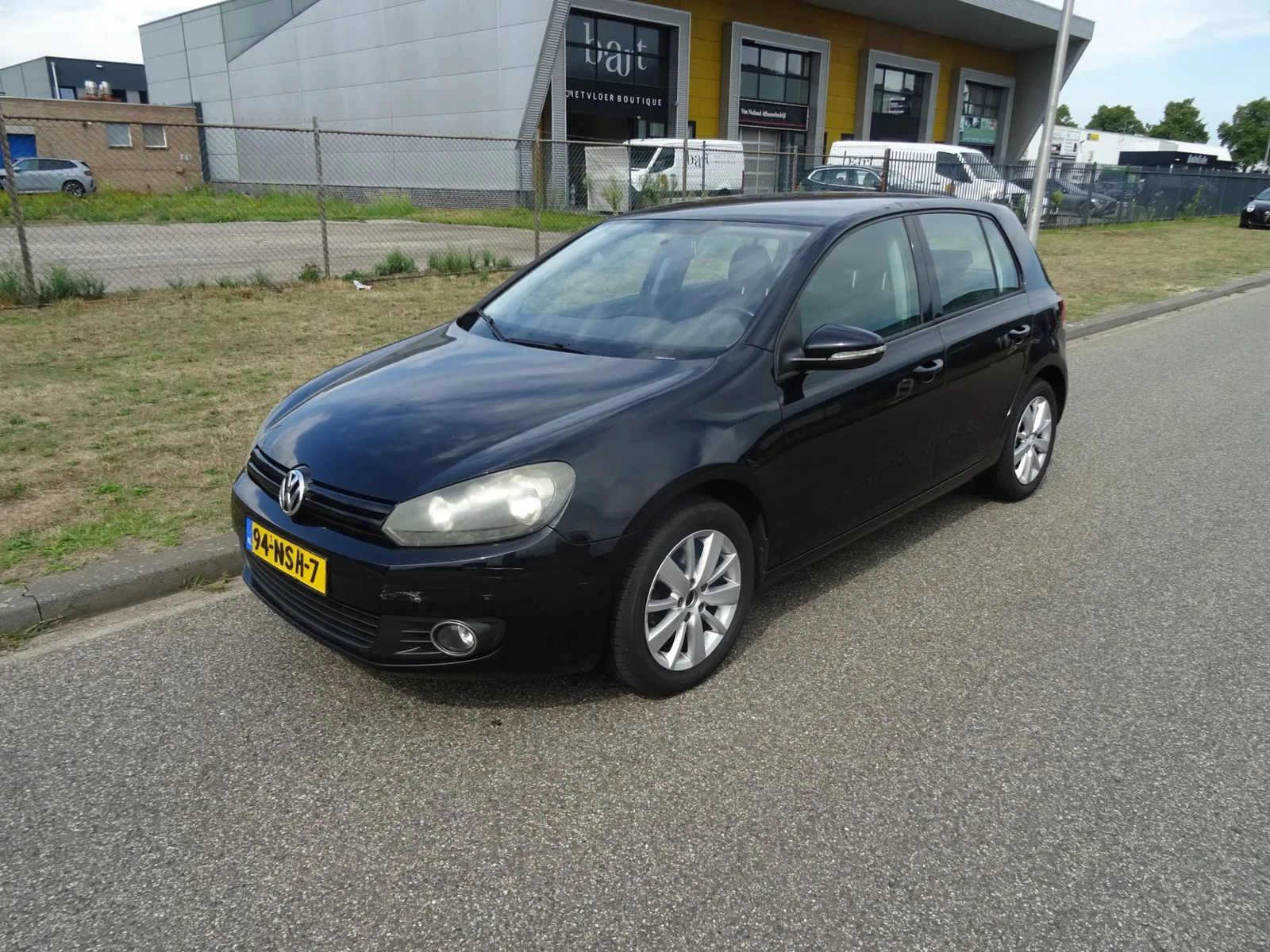 Volkswagen Golf (2011) — foto 1