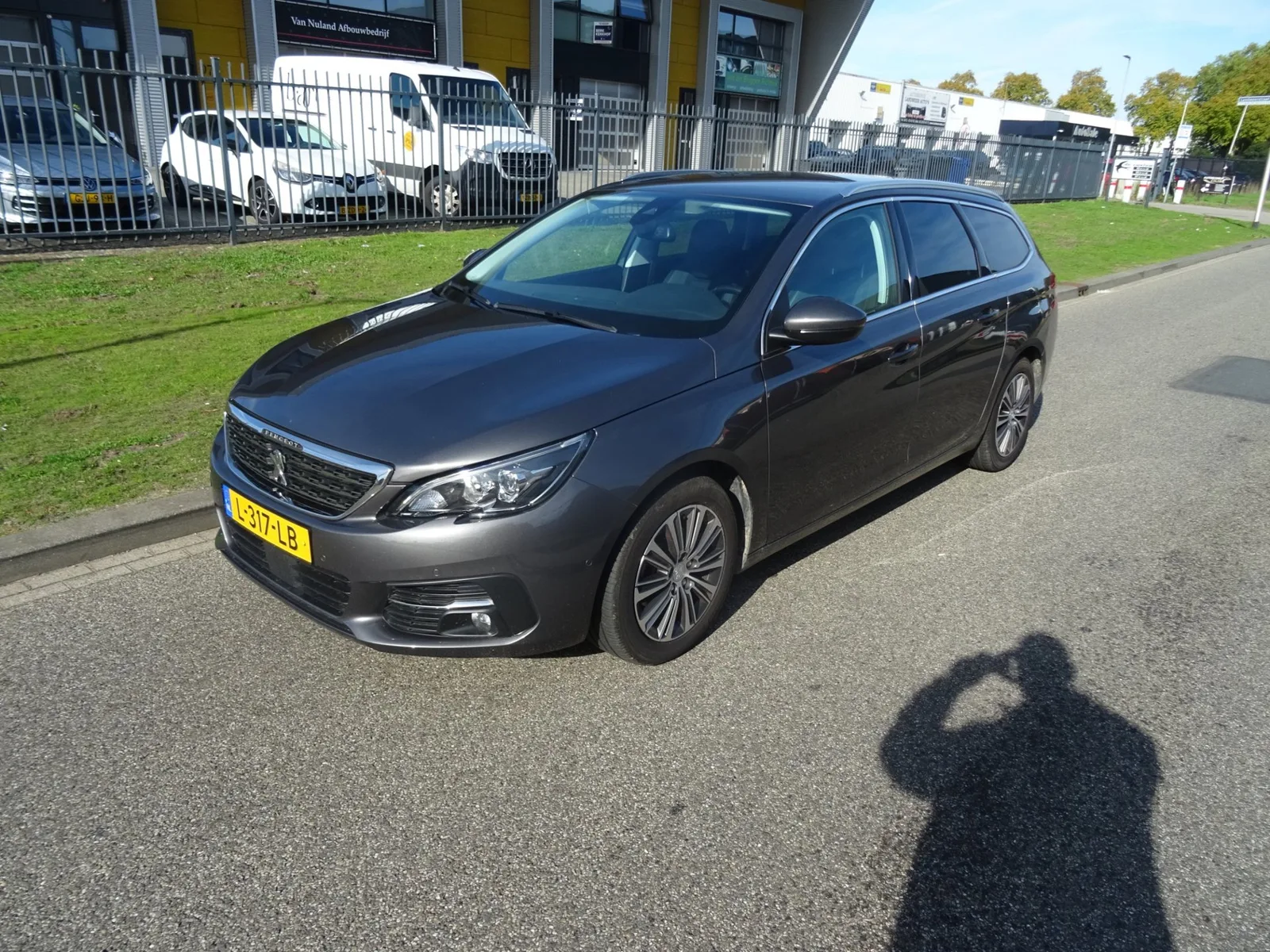 Peugeot 308 (2021) — foto 1