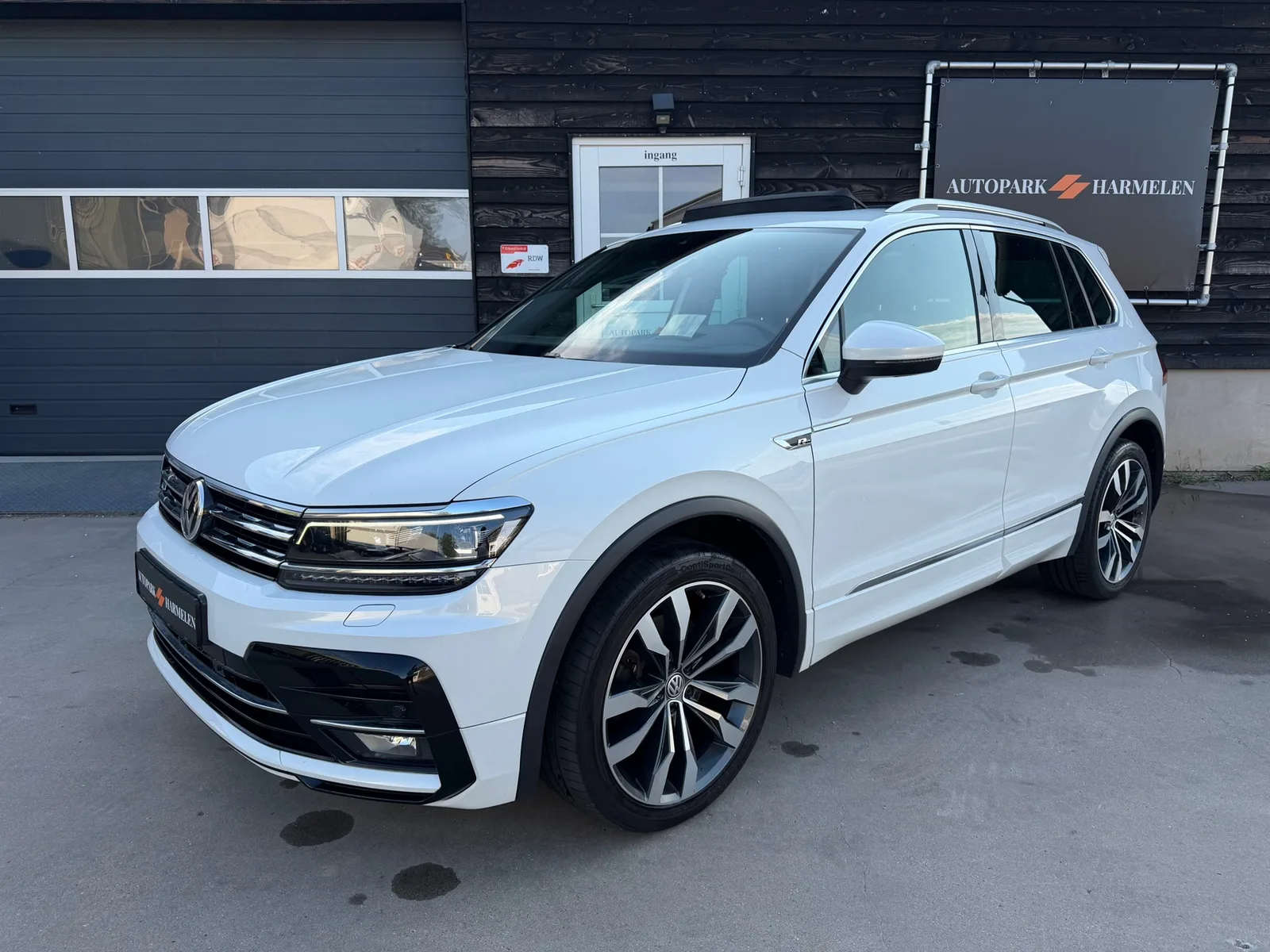 Volkswagen Tiguan (2017) — foto 1