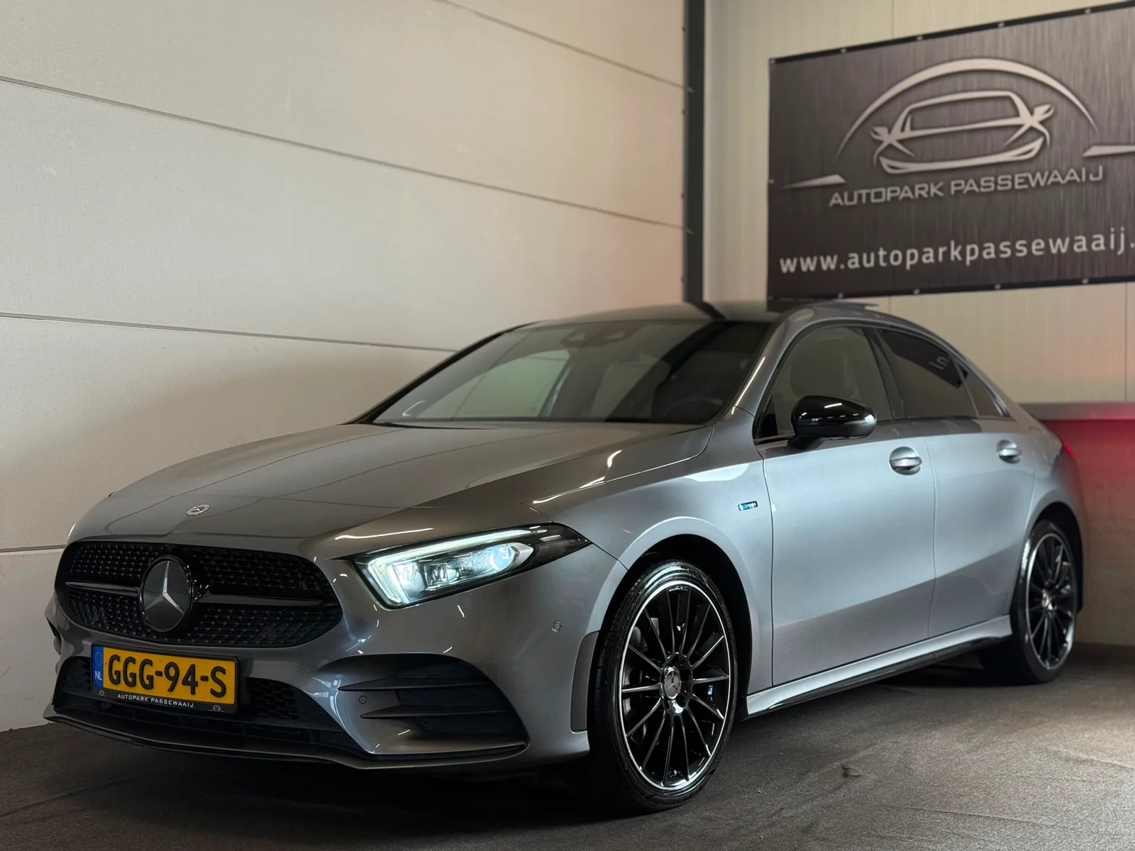Mercedes-Benz A-Klasse (2021) — foto 1