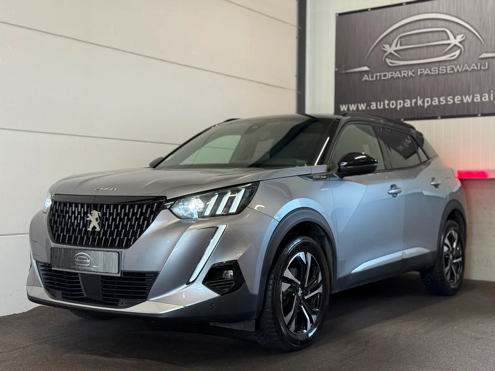Peugeot 2008 (2020) — foto 1