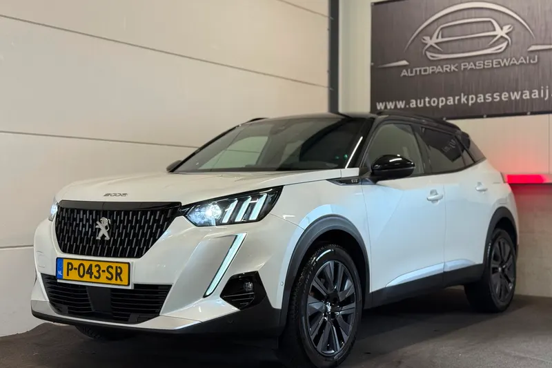 Peugeot 2008 (2022)