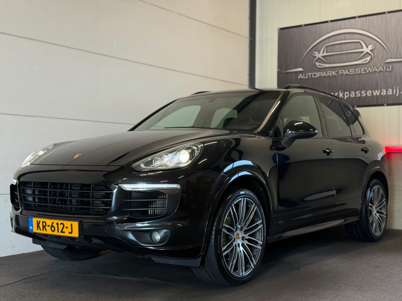 Porsche Cayenne (2014) — foto 1