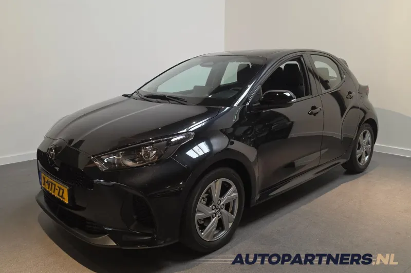 Mazda 2 Hybrid (2023)