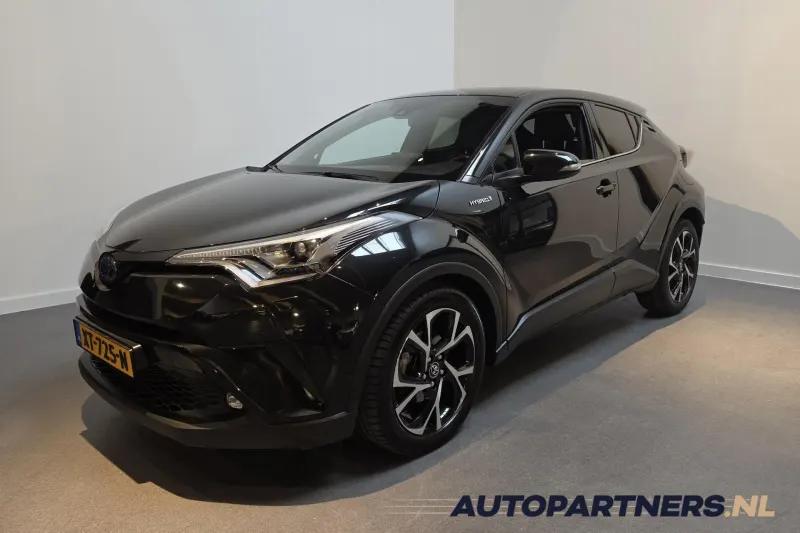 Toyota C-HR (2016)