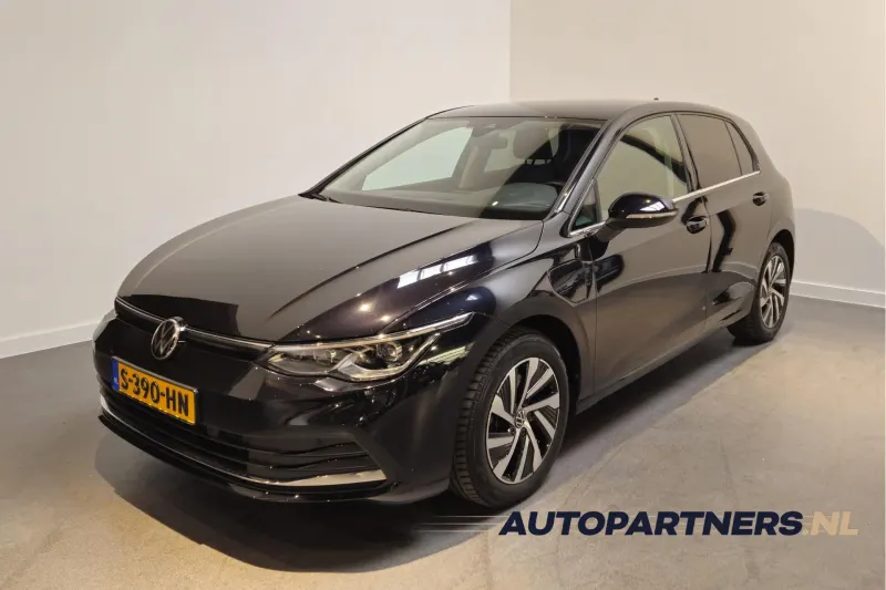 Volkswagen Golf (2020)