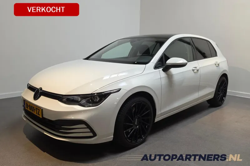 Volkswagen Golf (2022)