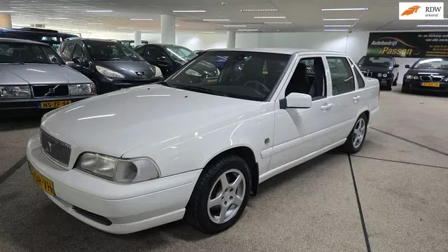 Volvo S70 (1999) — foto 1