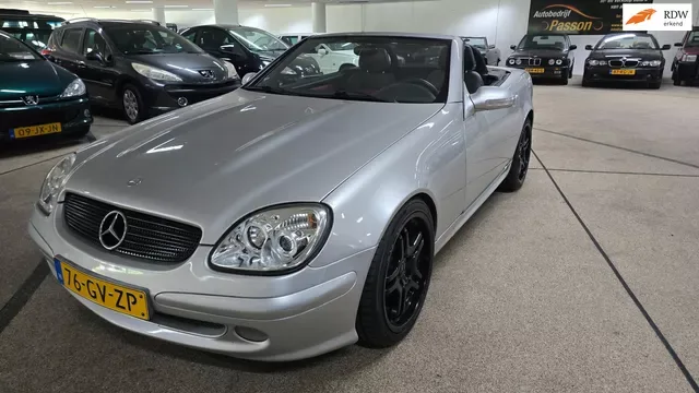 Mercedes-Benz SLK-Klasse (2001) — foto 1