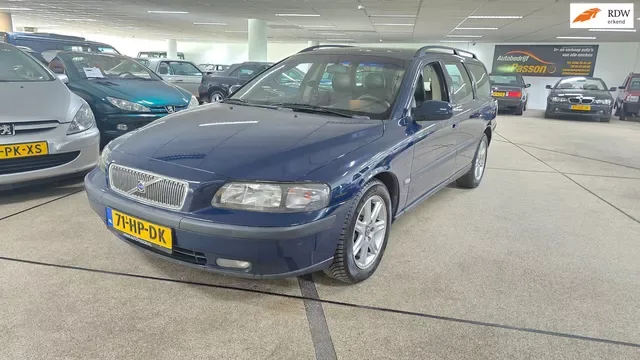 Volvo V70 (2001) — foto 1