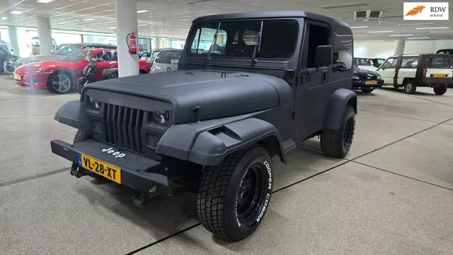 Jeep Wrangler (1989) — foto 1