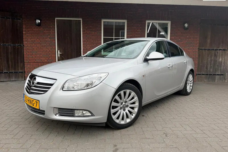 Opel Insignia (2009)