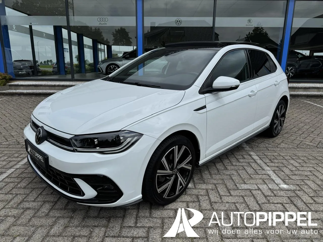 Volkswagen Polo (2024) — foto 1