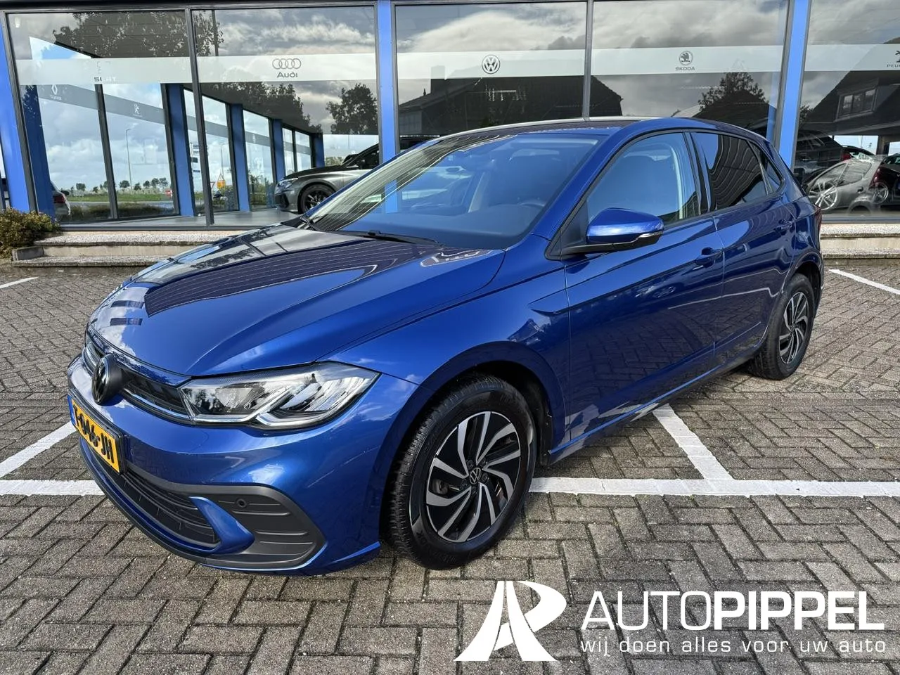 Volkswagen Polo (2023) — foto 1
