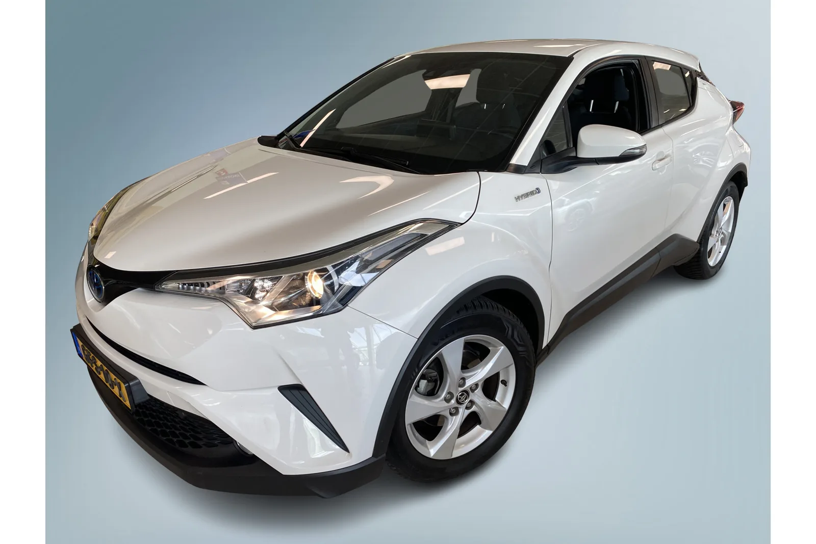 Toyota C-HR (2017) — foto 1