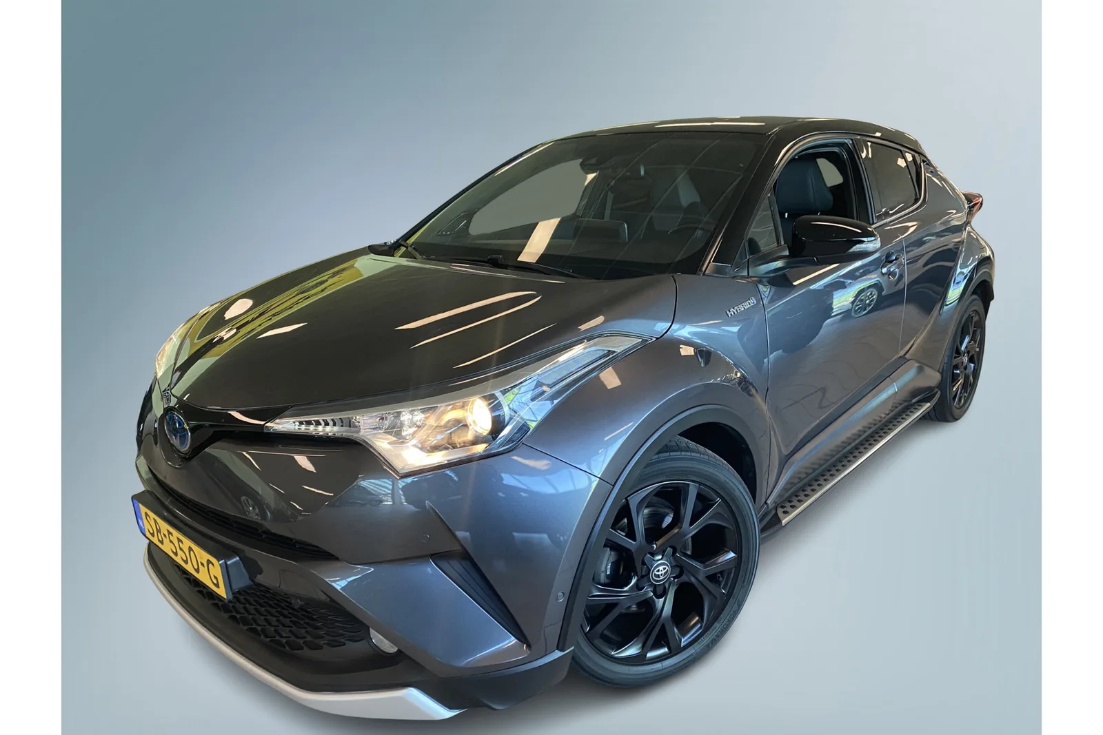 Toyota C-HR (2018) — foto 1