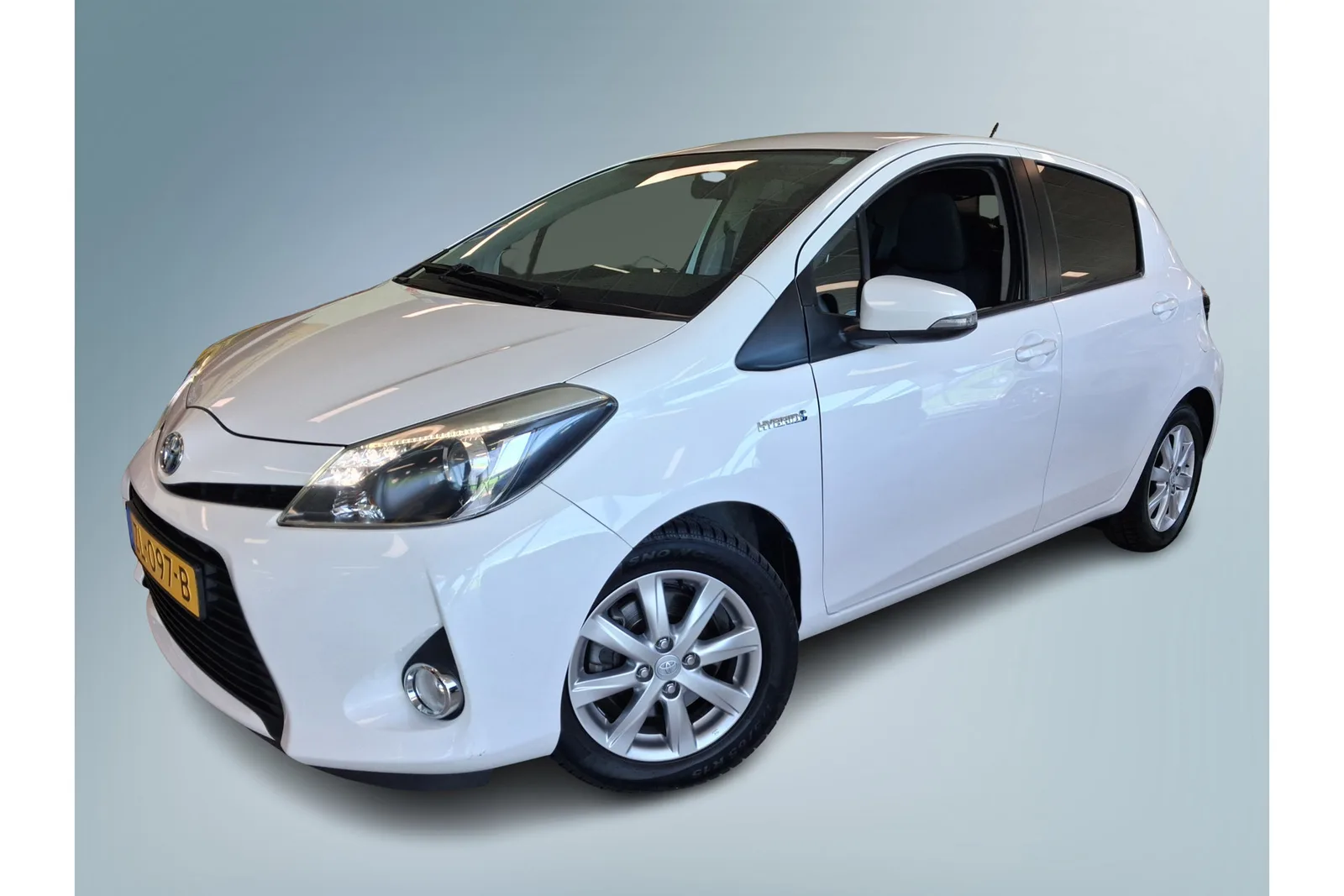 Toyota Yaris (2014) — foto 1