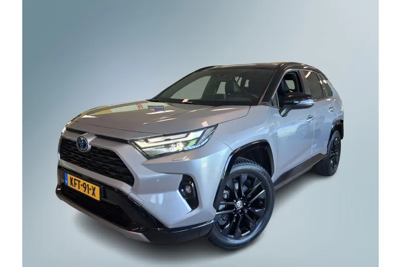 Toyota RAV4 (2023)