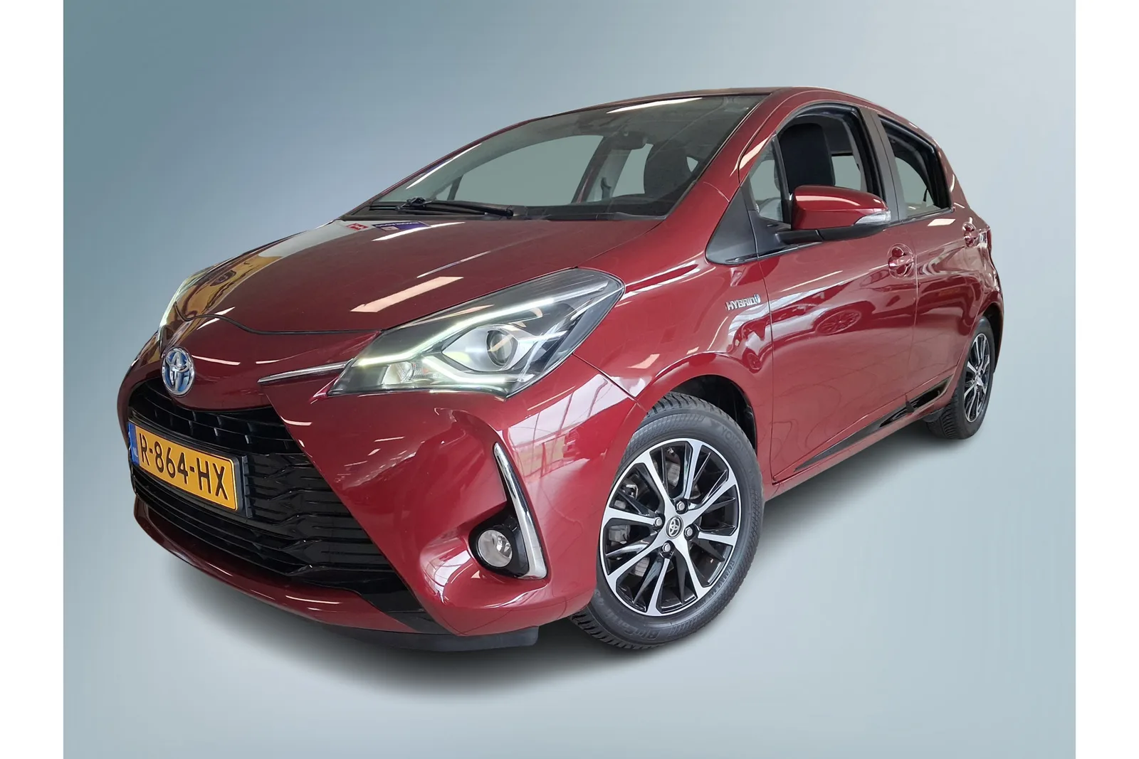 Toyota Yaris (2019) — foto 1
