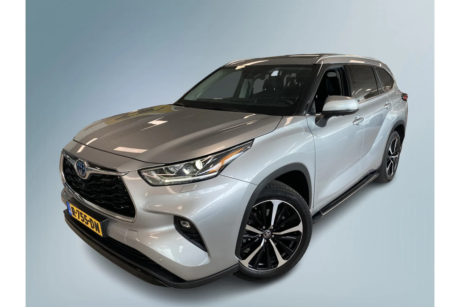Toyota Highlander (2022) — foto 1