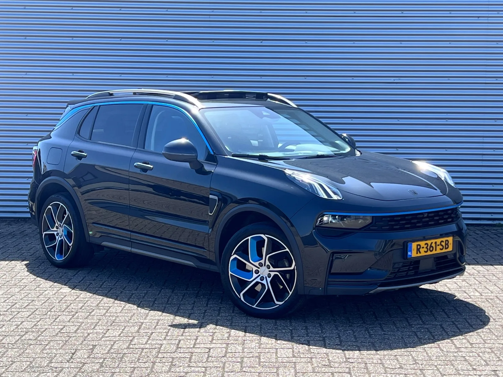 Lynk & Co 01 (2022) — foto 1