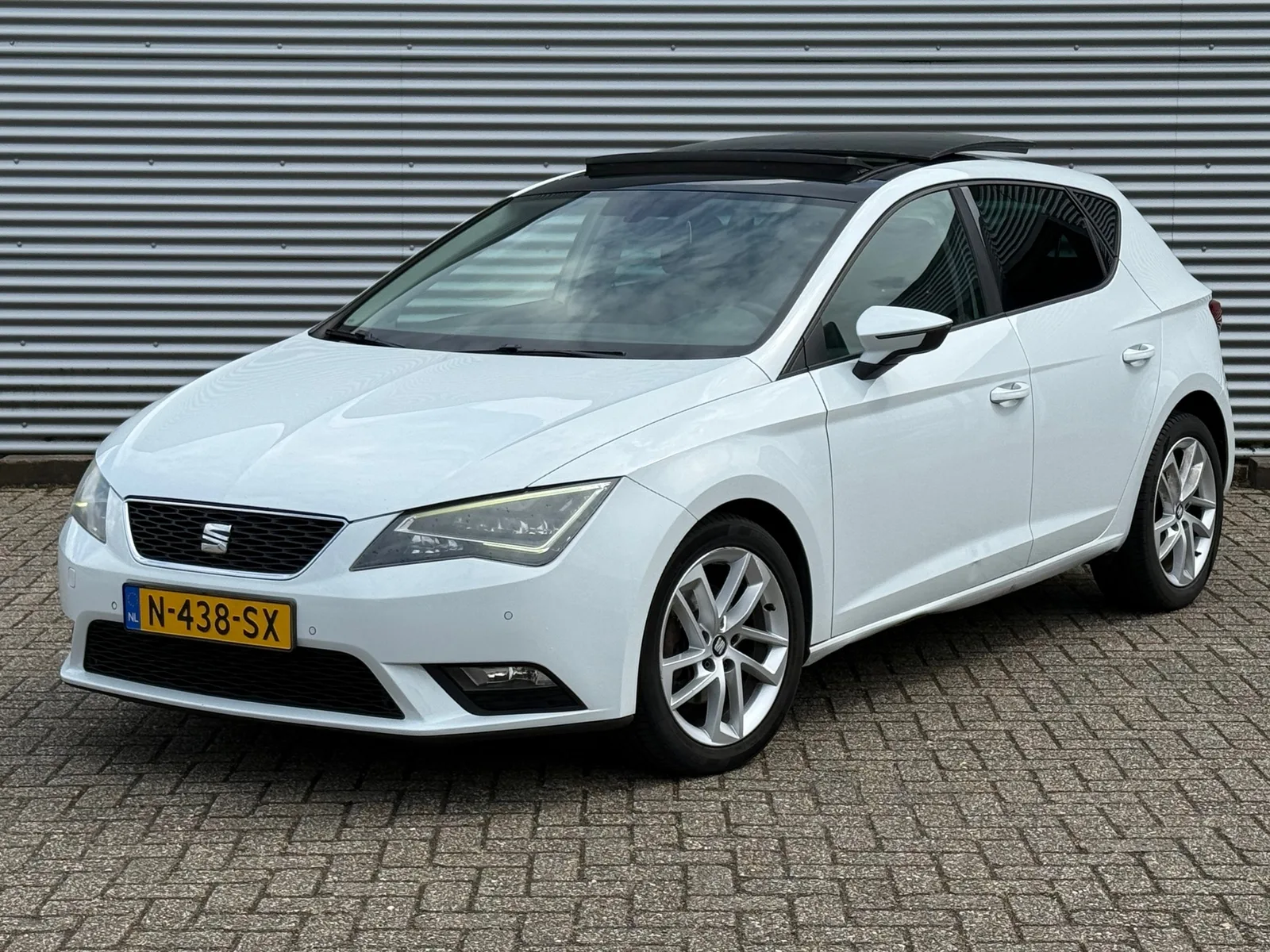 SEAT Leon (2014) — foto 1