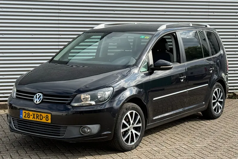 Volkswagen Touran (2012)