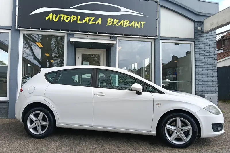 SEAT Leon (2010)