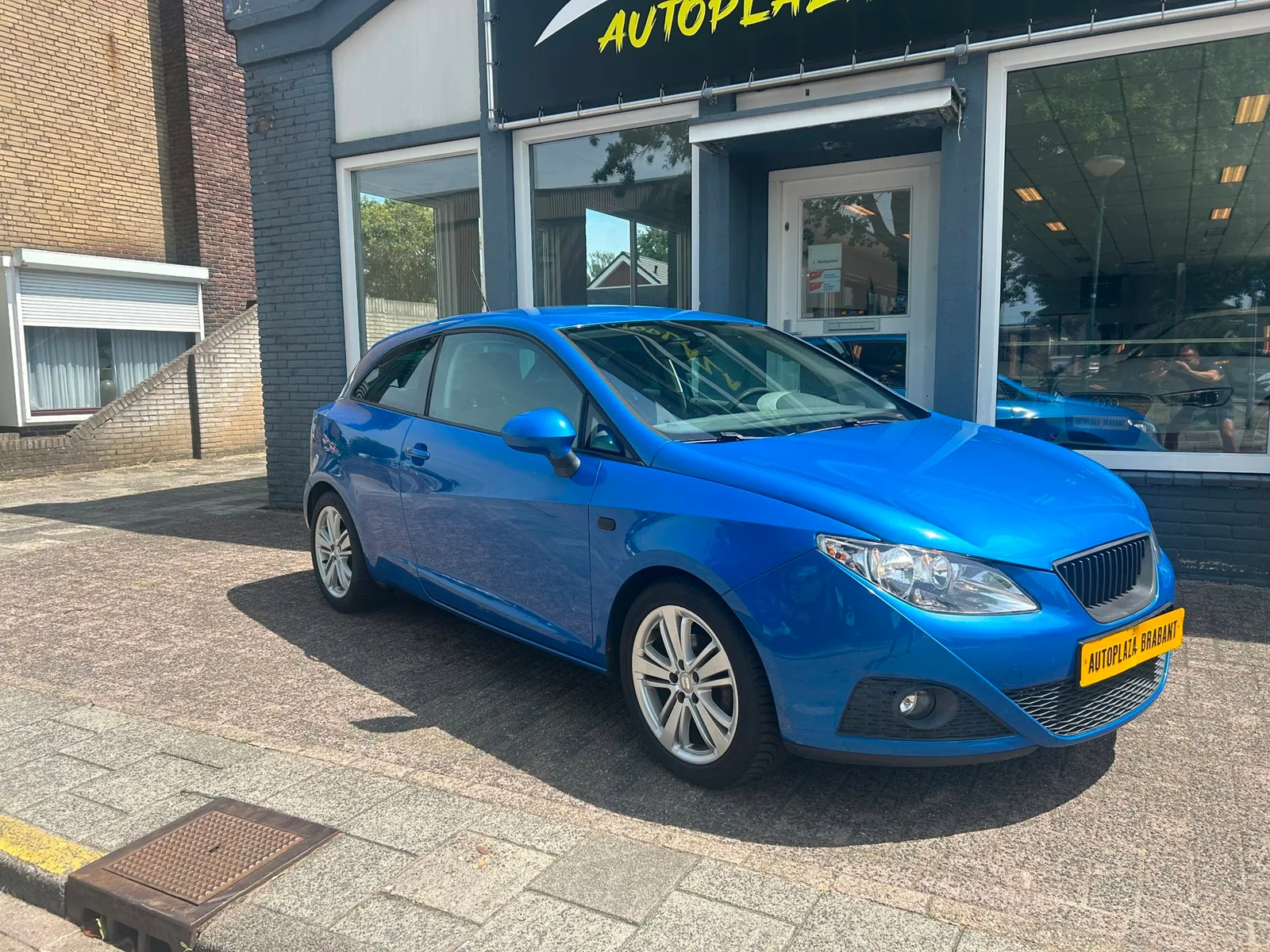 SEAT Ibiza (2010) — foto 1