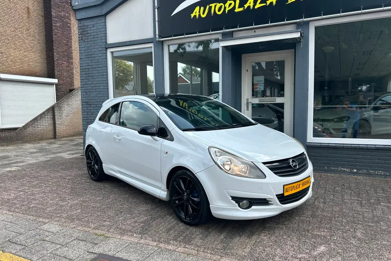 Opel Corsa (2008)