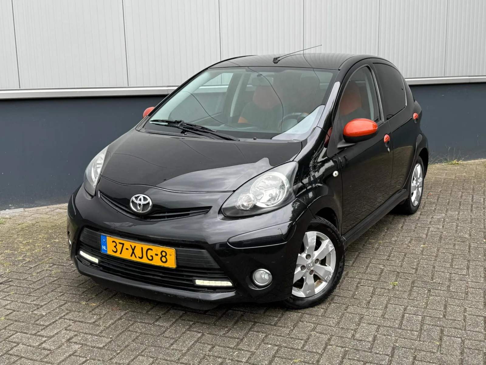 Toyota Aygo (2012) — foto 1