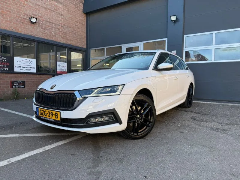 Škoda Octavia (2021) — foto 1