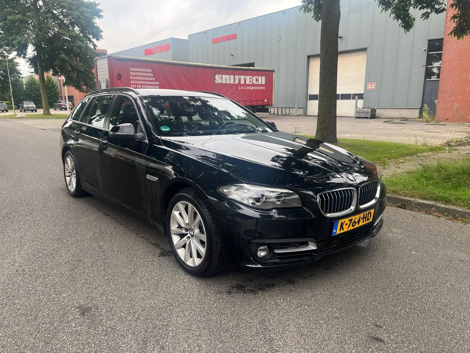 BMW 5-Serie (2016) — foto 1