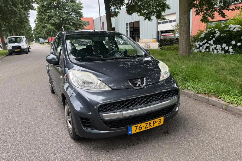 Peugeot 107 (2010)