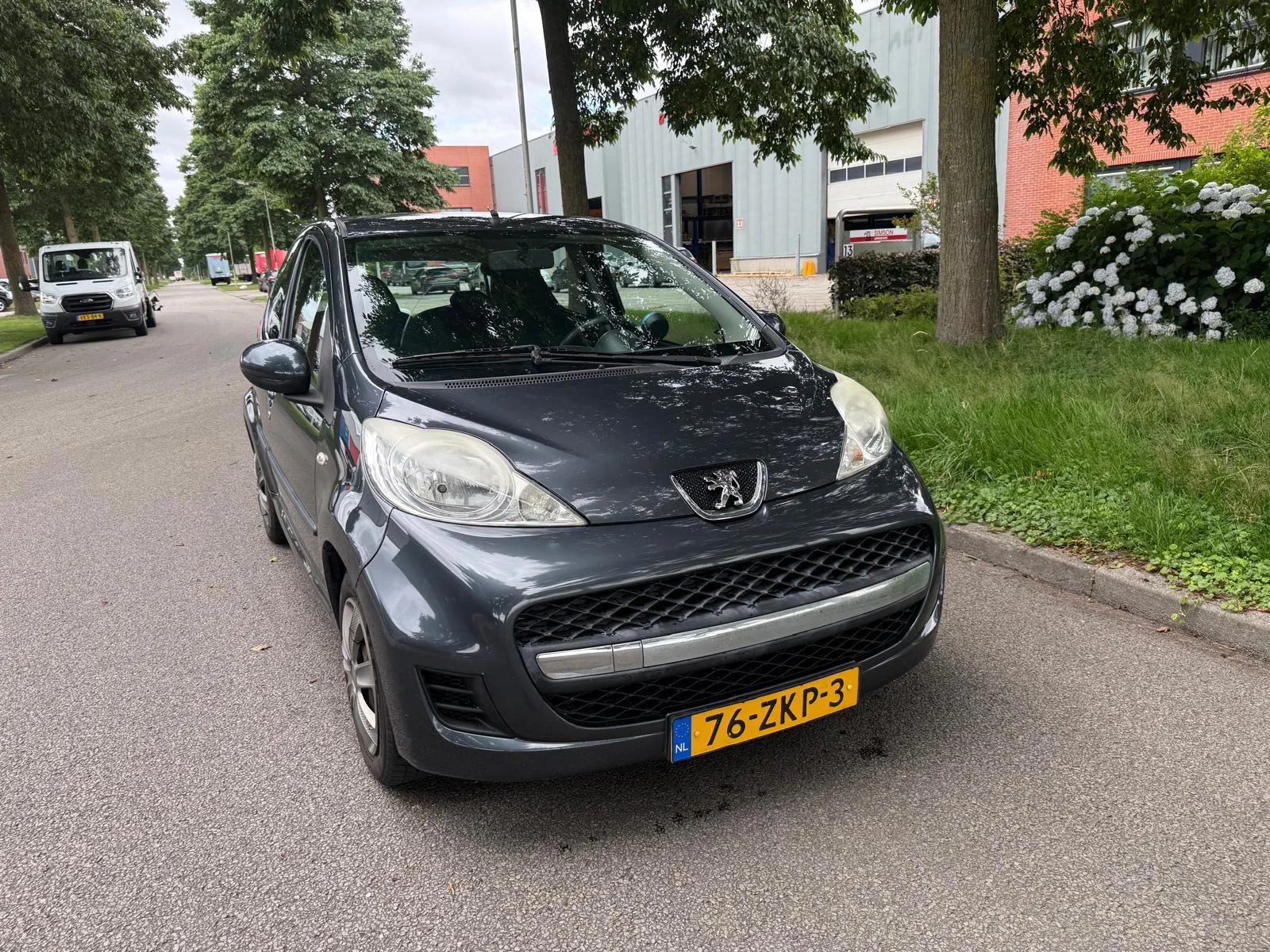Peugeot 107 (2010) — foto 1