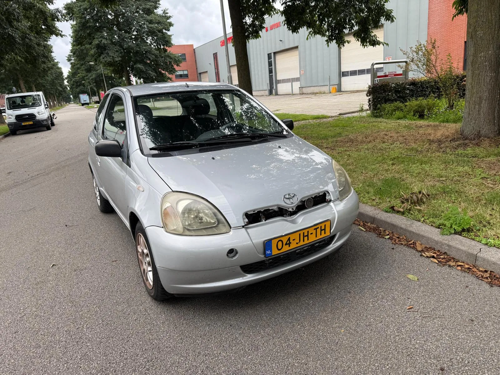 Toyota Yaris (2002) — foto 1
