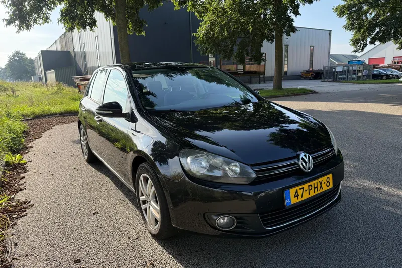 Volkswagen Golf (2011)