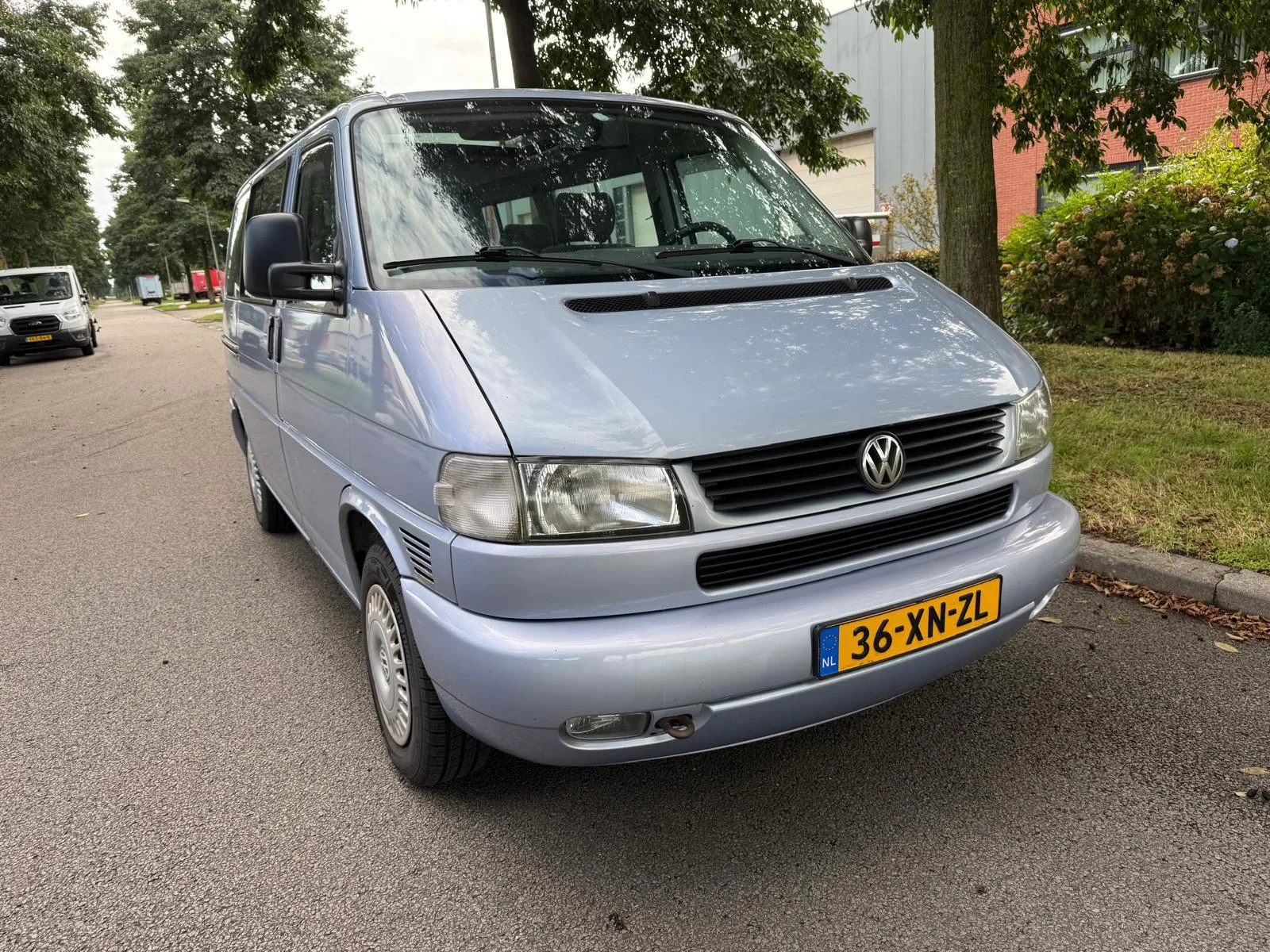 Volkswagen Transporter (1996) — foto 1