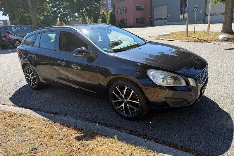 Volvo V60 (2011)