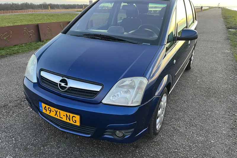 Opel Meriva (2006)