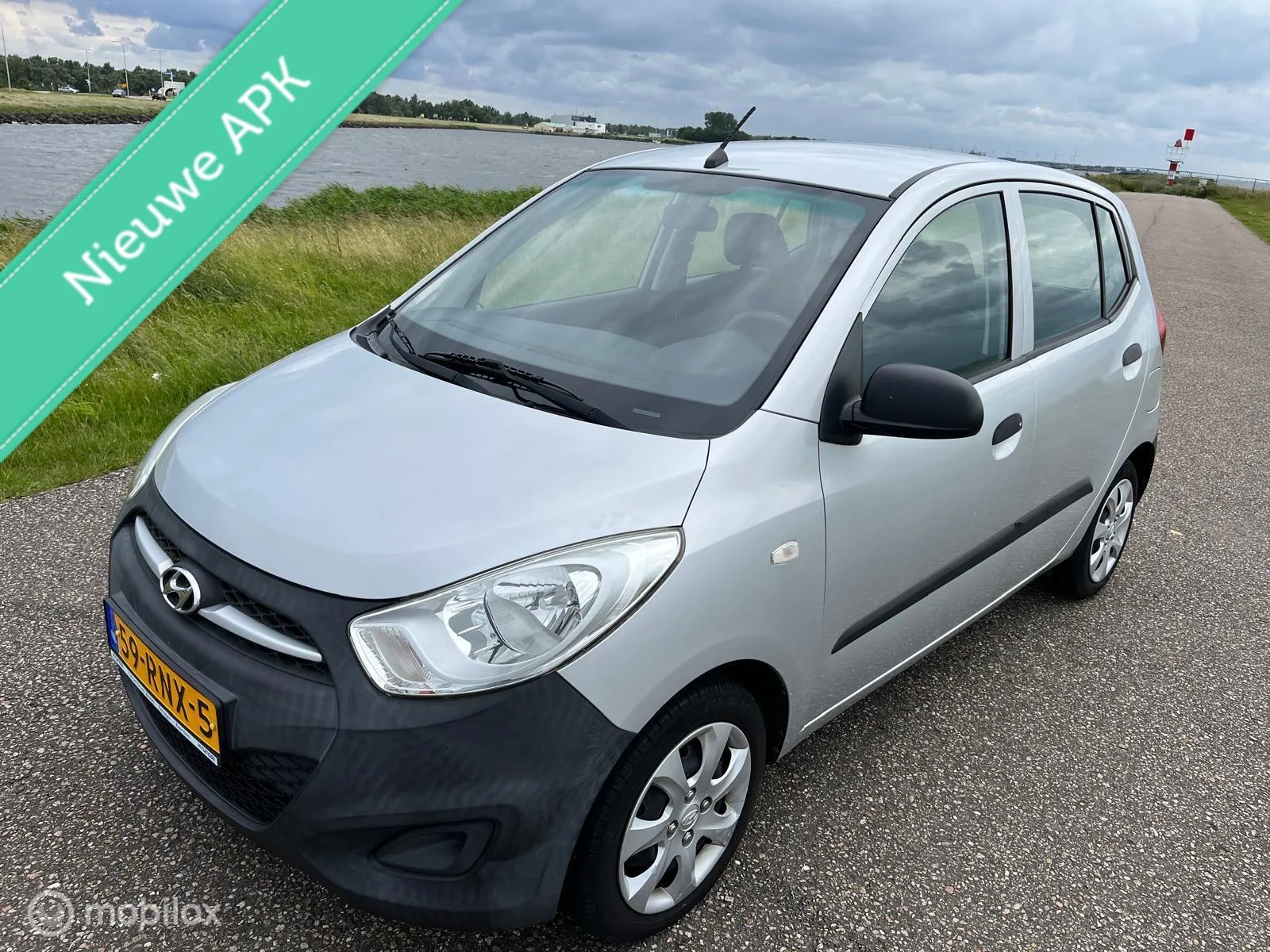 Hyundai i10 (2011) — foto 1