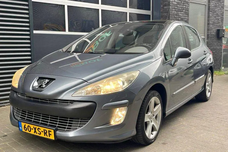 Peugeot 308 (2007)