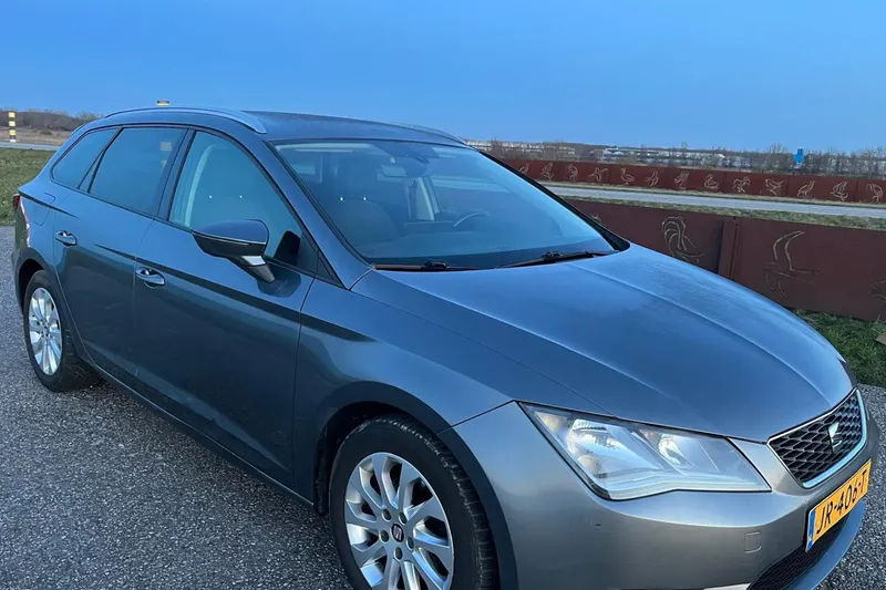 SEAT Leon (2016)