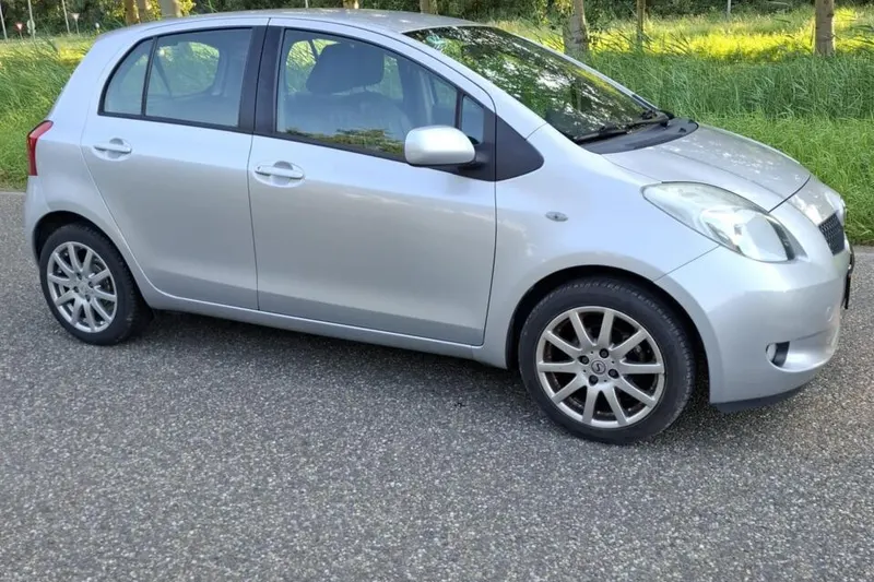 Toyota Yaris (2008)