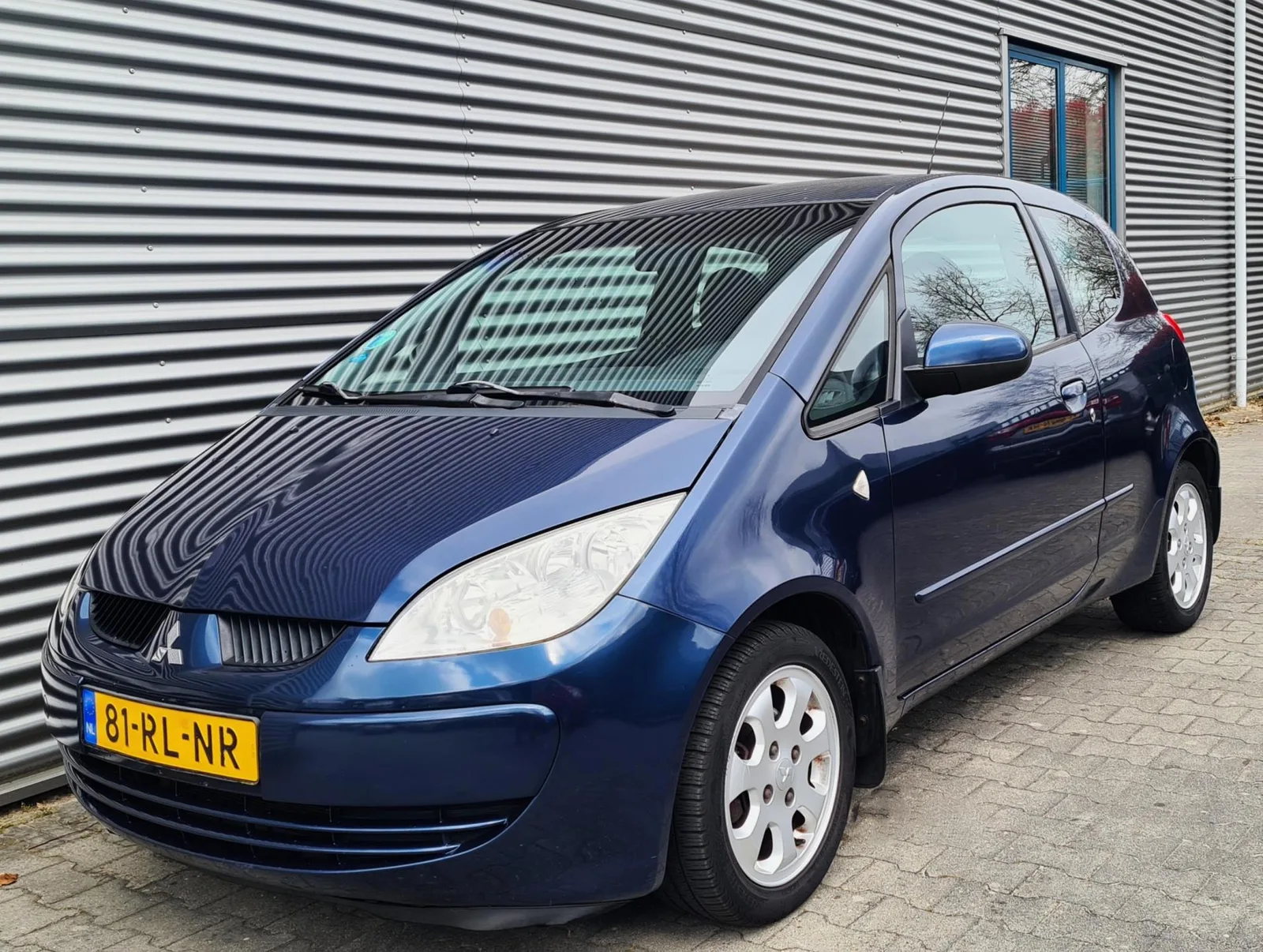 Mitsubishi Colt (2005) — foto 1