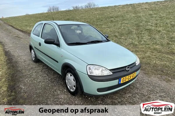 Opel Corsa (2001) — foto 1