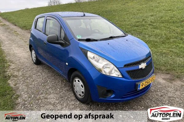 Chevrolet Spark (2015) — foto 1