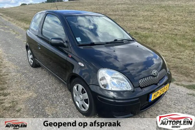 Toyota Yaris (2015)