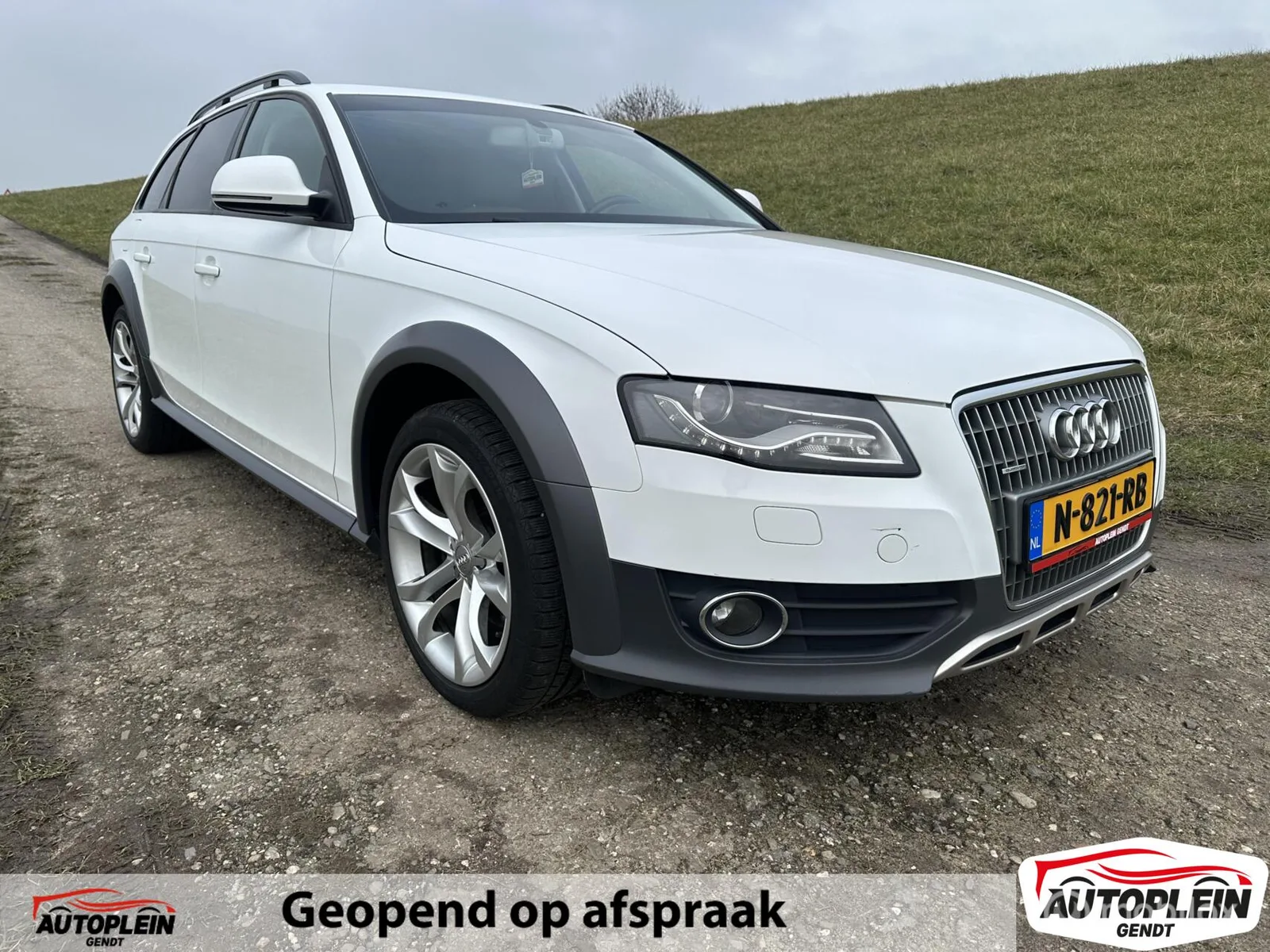 Audi A4 Allroad (2010) — foto 1
