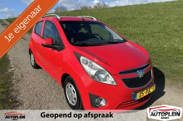 Chevrolet Spark (2011) — foto 1